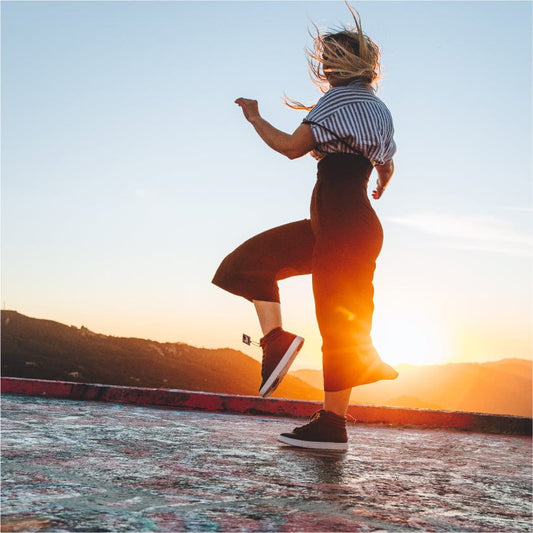 What Shoes to Wear for Beginner Shuffle Dancing: Top Picks