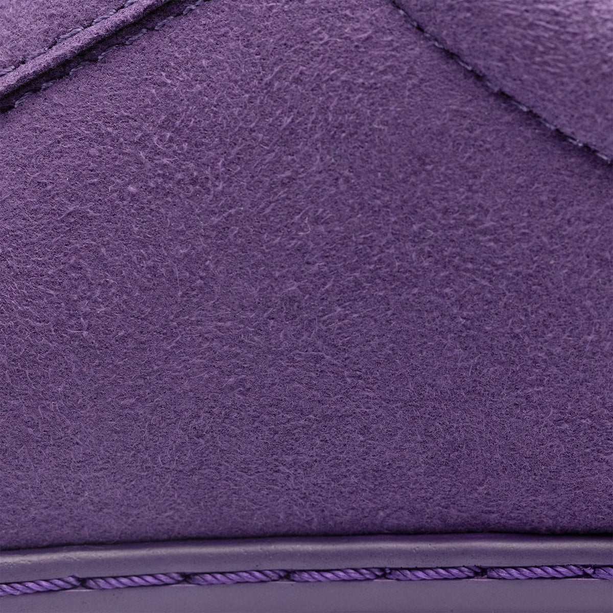 Morado de caña baja