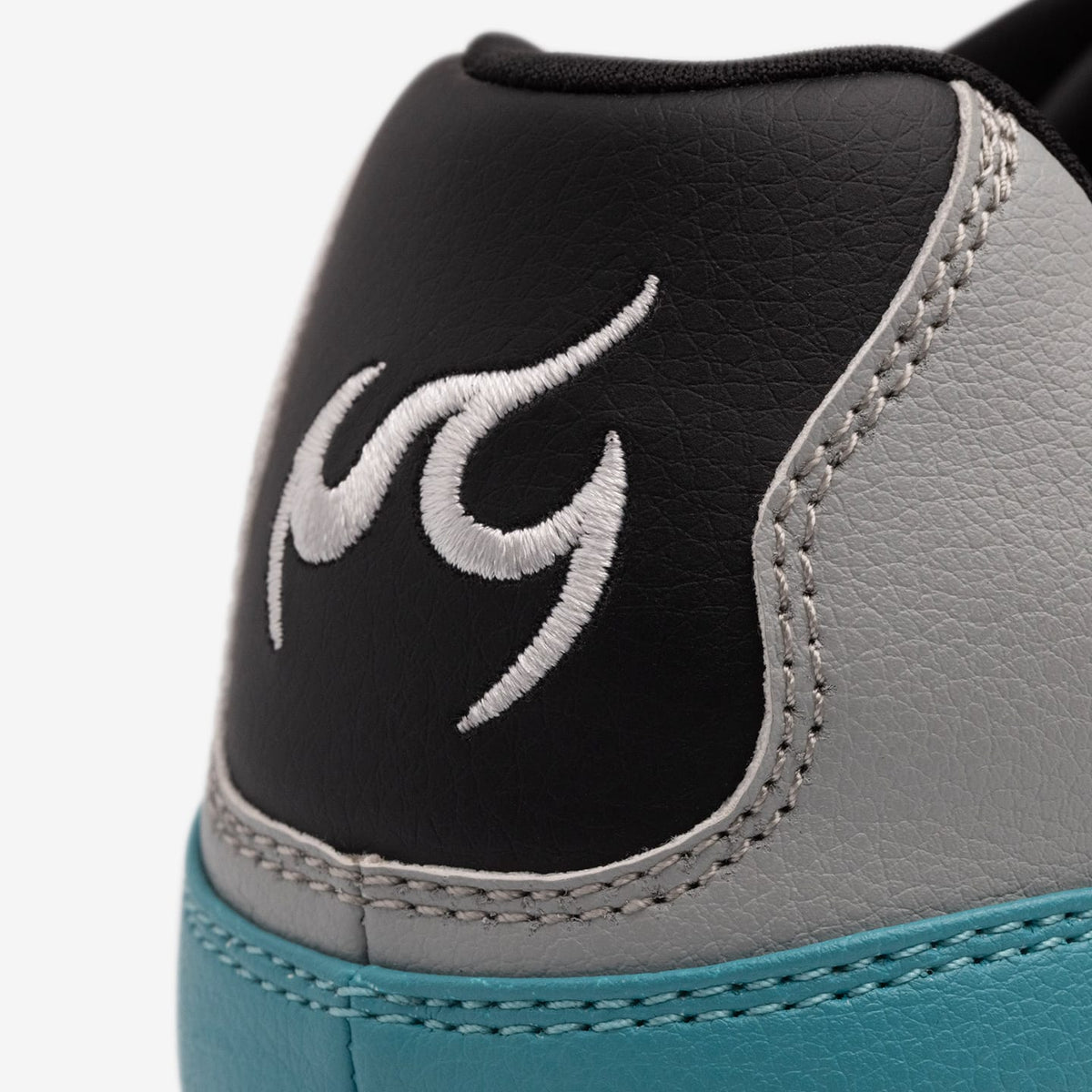 Fuego Sneakers BDash Low-top