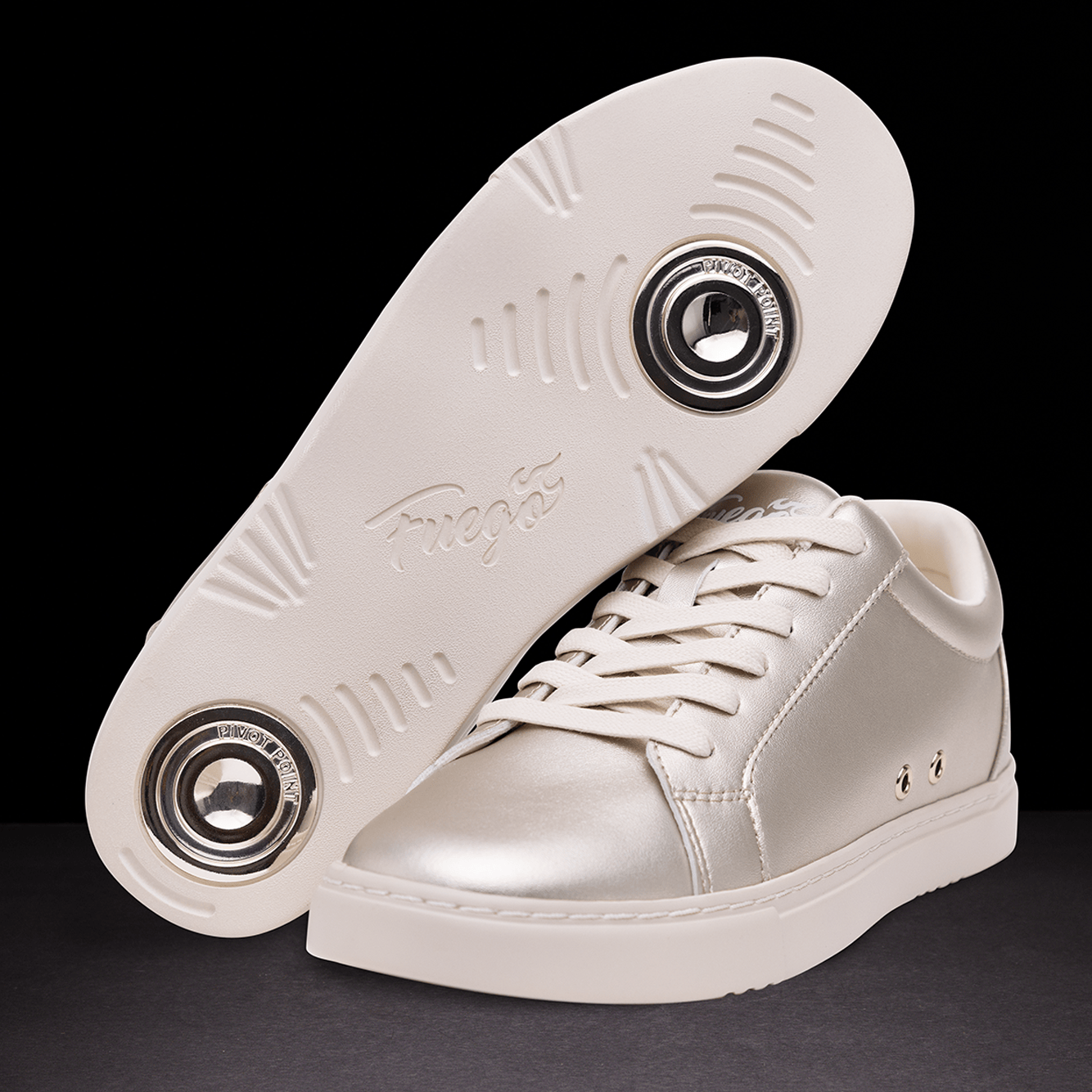 Fuego, Inc. Sneakers Champagne Low-top