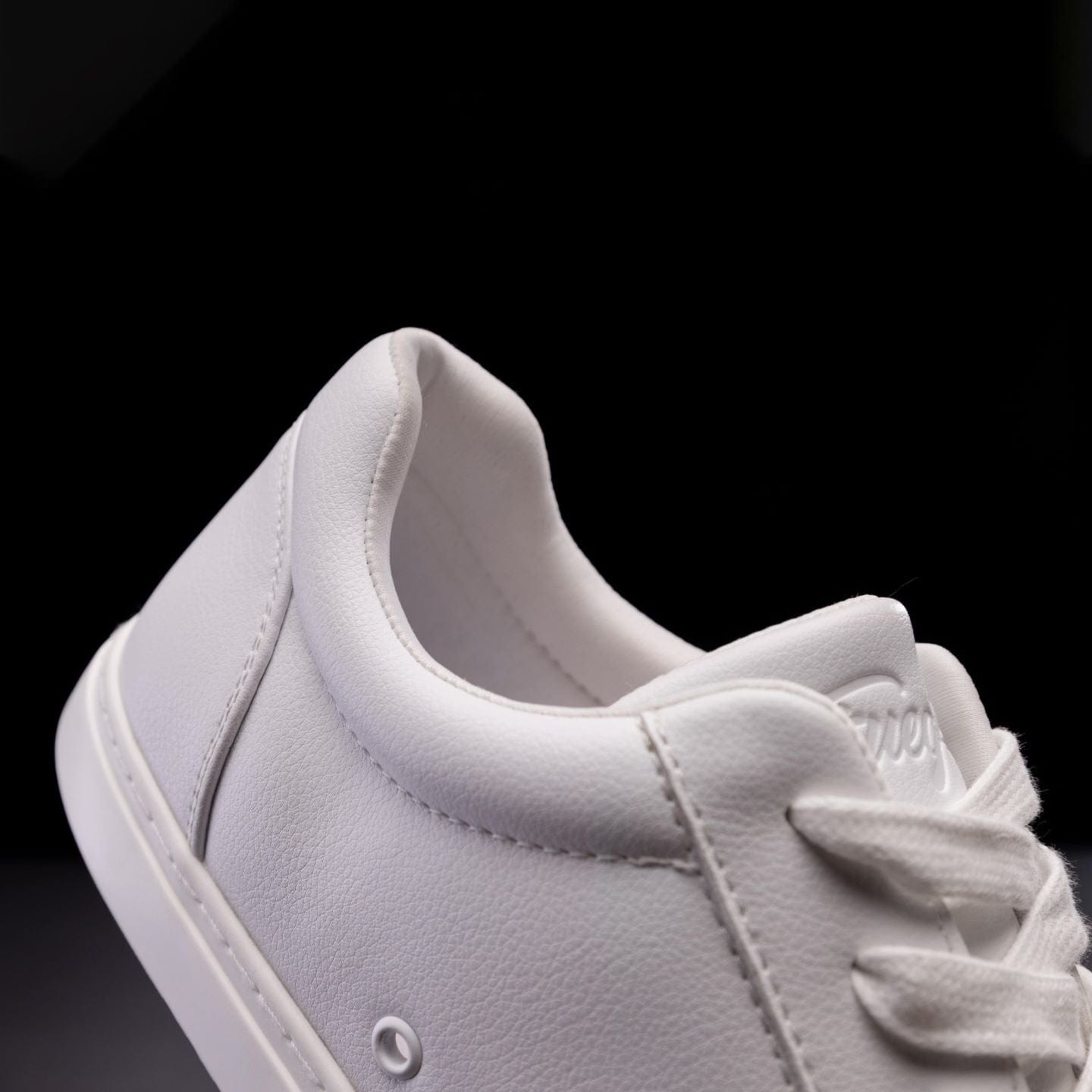Low-top Casual Sneaker Shoes (Gray/White)