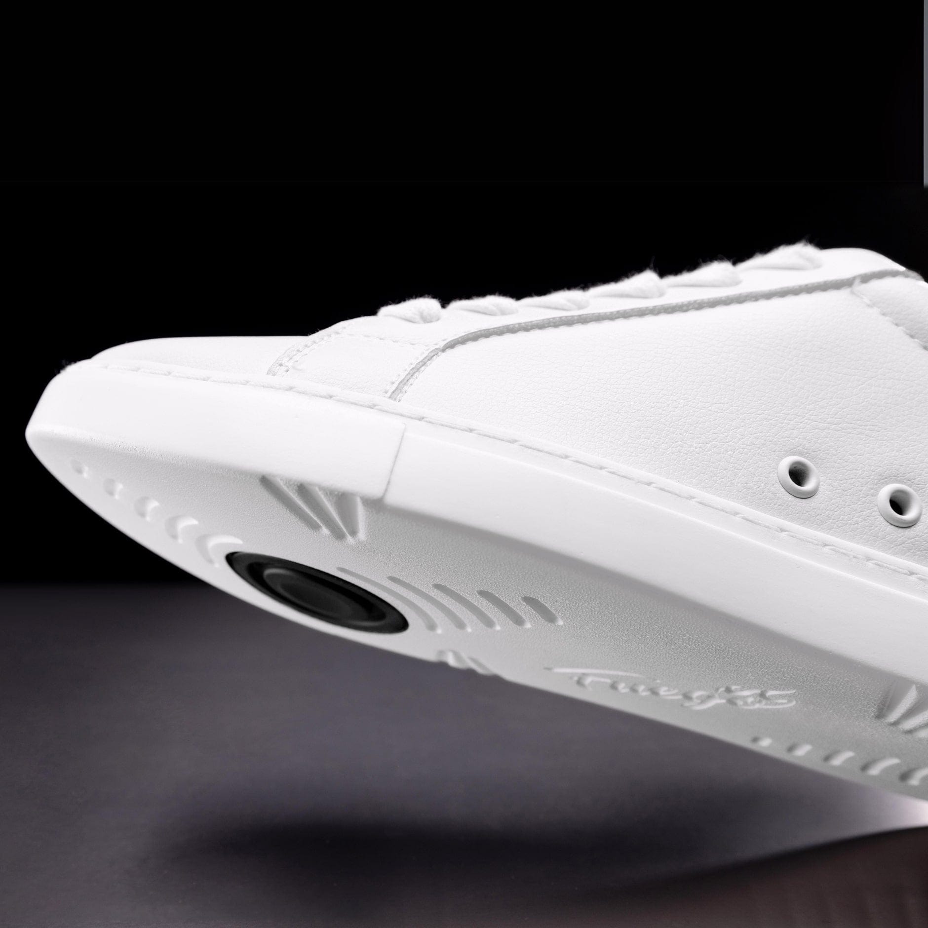 Fuego Sneakers White | Low-top