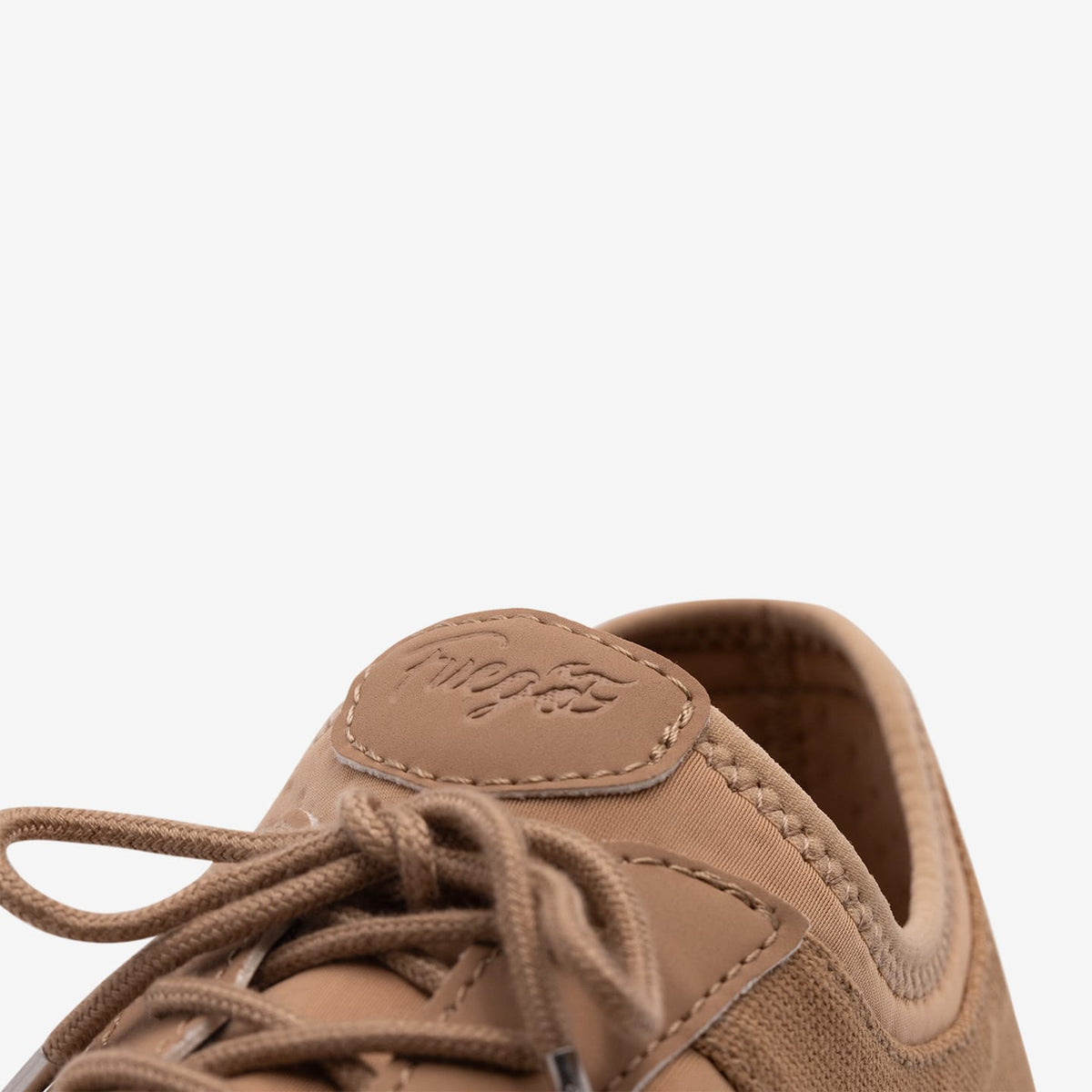 Fuego Sneakers Latte Split-sole
