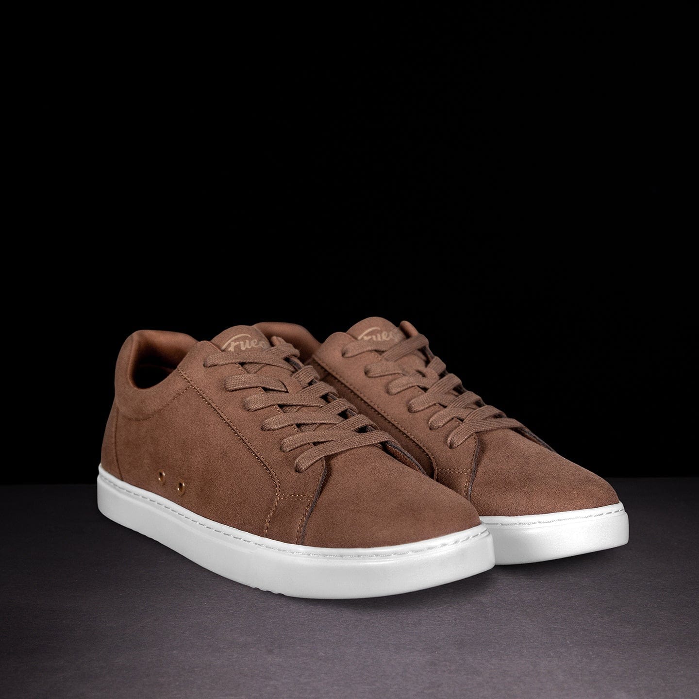 Fuego Sneakers Mocha | Low-top