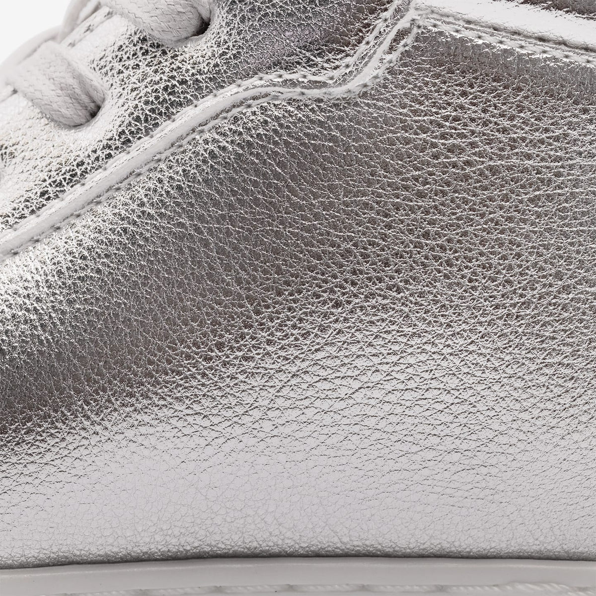 Fuego Sneakers Silver High-top