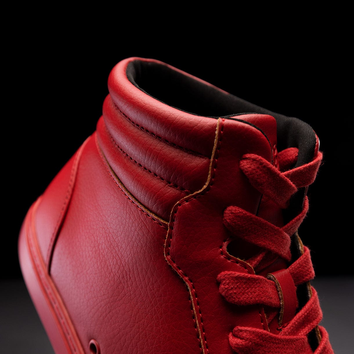 Red | Sneaker High-top – Fuego, Inc.